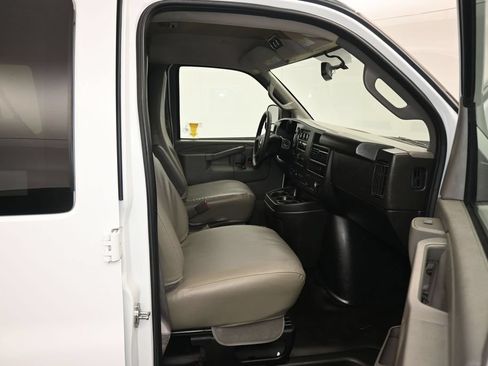 Used 2023 Chevrolet Express 3500 LS RWD image 39