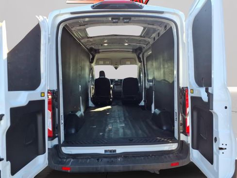 Used 2023 Ford Transit 250 Medium Roof w/ Load Area Protection Package image 9