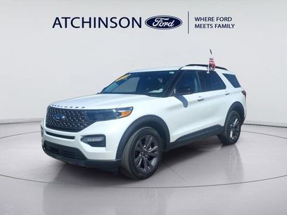 Certified 2024 Ford Explorer XLT w/ Equipment Group 202A