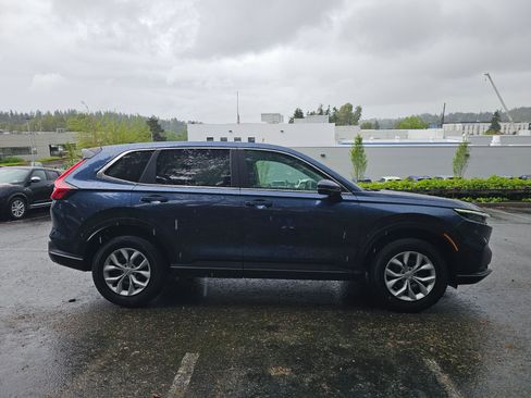 Certified 2025 Honda CR-V LX image 8