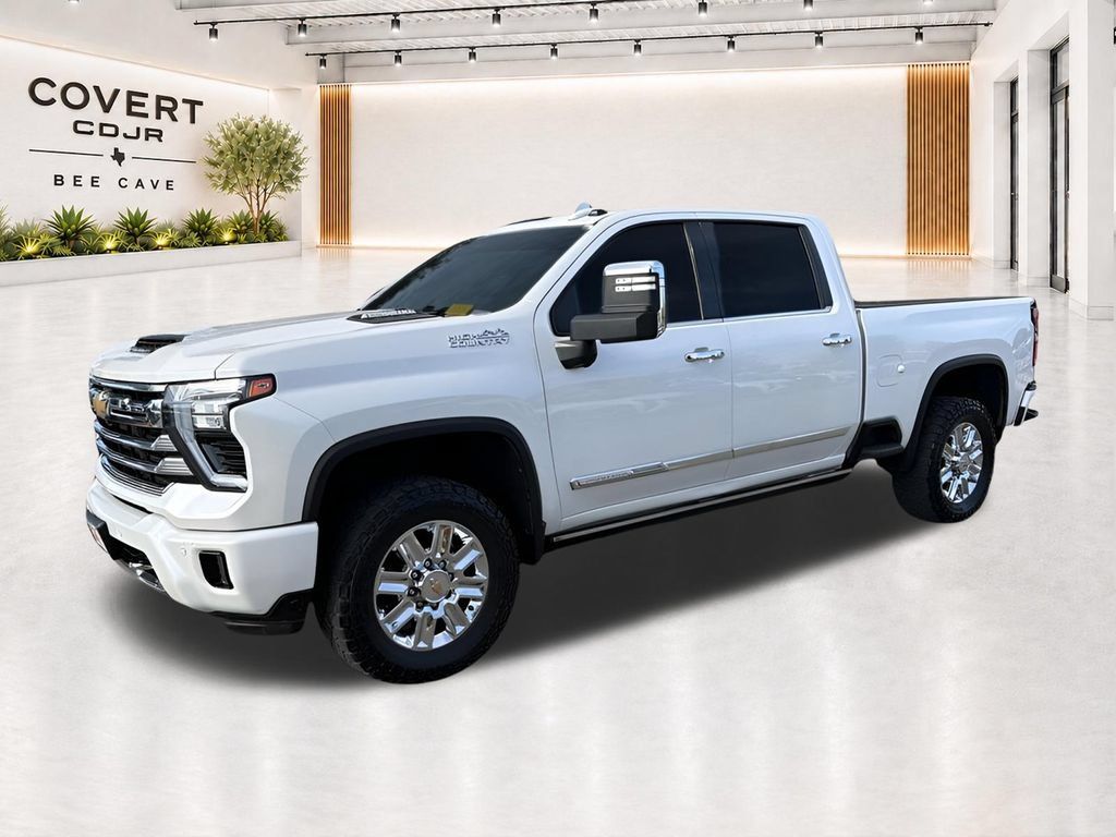 Used 2024 Chevrolet Silverado 2500 High Country w/ High Country Premium Package AWD/4WD image 5