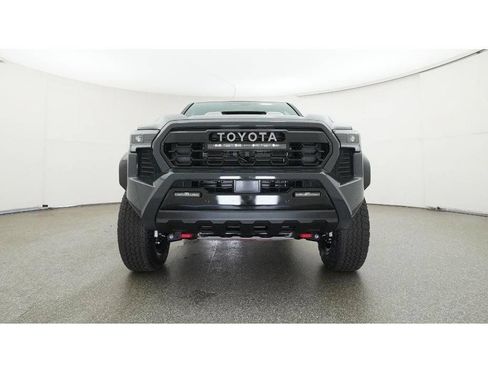 Used 2025 Toyota Tacoma TRD Pro w/ Tow Tech Package AWD/4WD image 37
