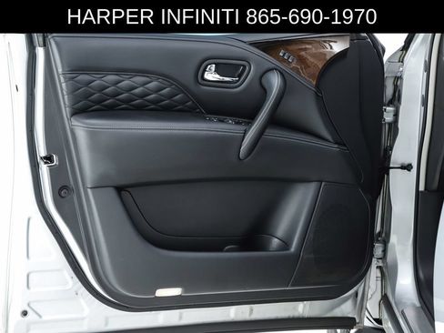 Used 2018 INFINITI QX80 4WD w/ Deluxe Technology Package image 59