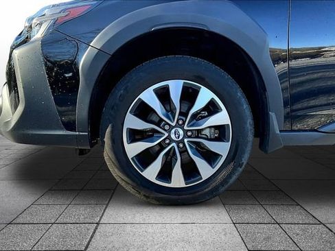 Used 2024 Subaru Outback Limited XT image 4