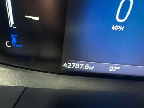 Used 2025 Ford Escape ST-Line FWD image 11