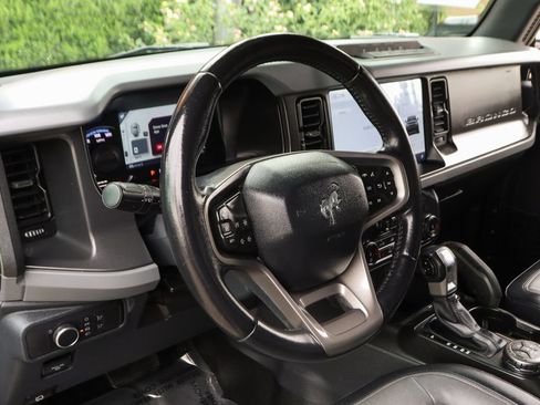 Used 2022 Ford Bronco Everglades AWD/4WD image 17