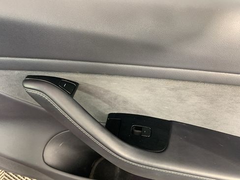 Used 2019 Tesla Model 3 Long Range AWD/4WD image 36