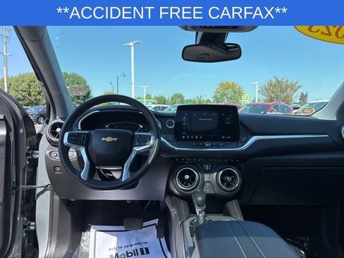 Used 2023 Chevrolet Blazer LT image 17