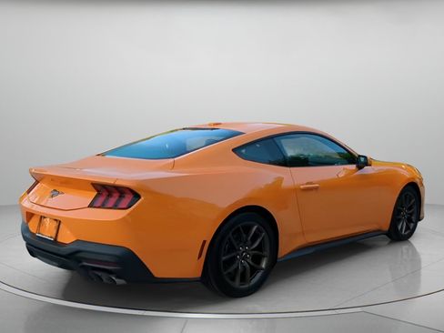 Certified 2026 Ford Mustang Coupe RWD image 28