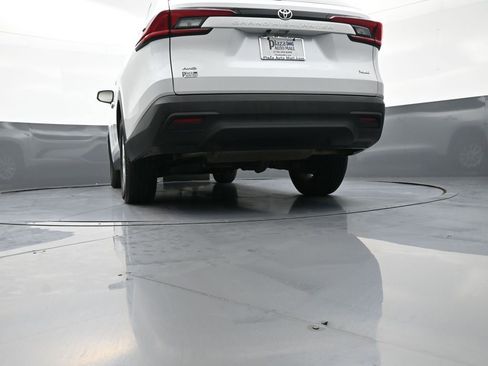 Certified 2026 Toyota Grand Highlander XLE image 32