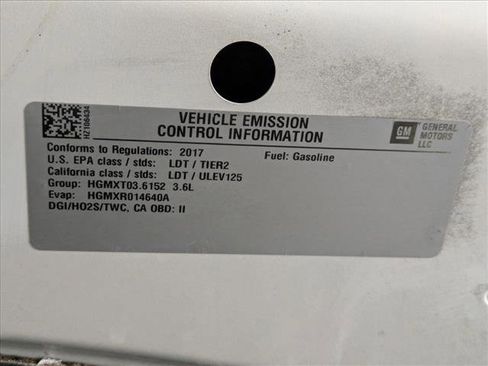 Used 2017 Cadillac XT5 FWD image 24