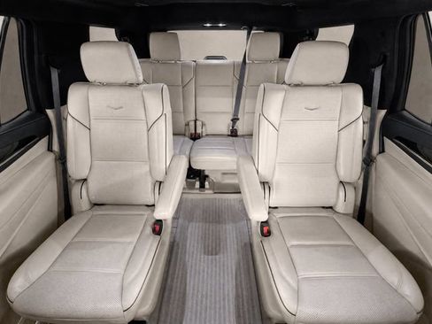 Used 2023 Cadillac Escalade Premium Luxury w/ LPO, Floor Liner Package AWD/4WD image 14