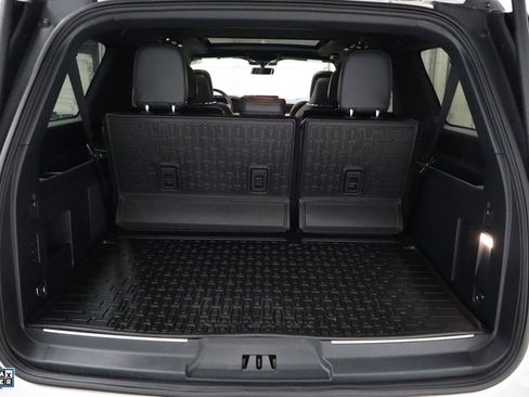 Used 2024 Lincoln Navigator L Reserve image 27