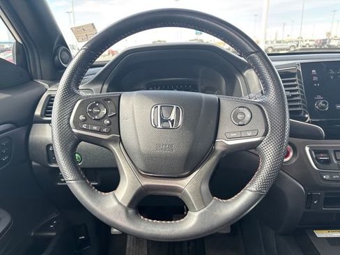 Used 2023 Honda Passport TrailSport image 14