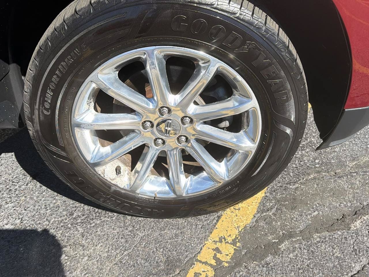 Used 2013 Lincoln MKX AWD image 38