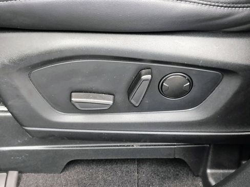 Used 2023 Ford Explorer XLT w/ Equipment Group 202A image 23