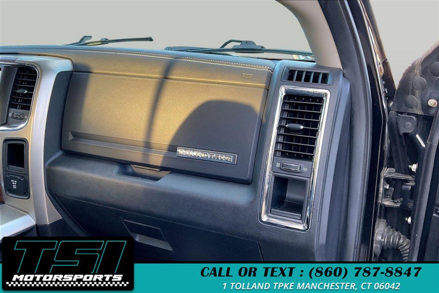 Used 2014 RAM 1500 Laramie AWD/4WD image 16
