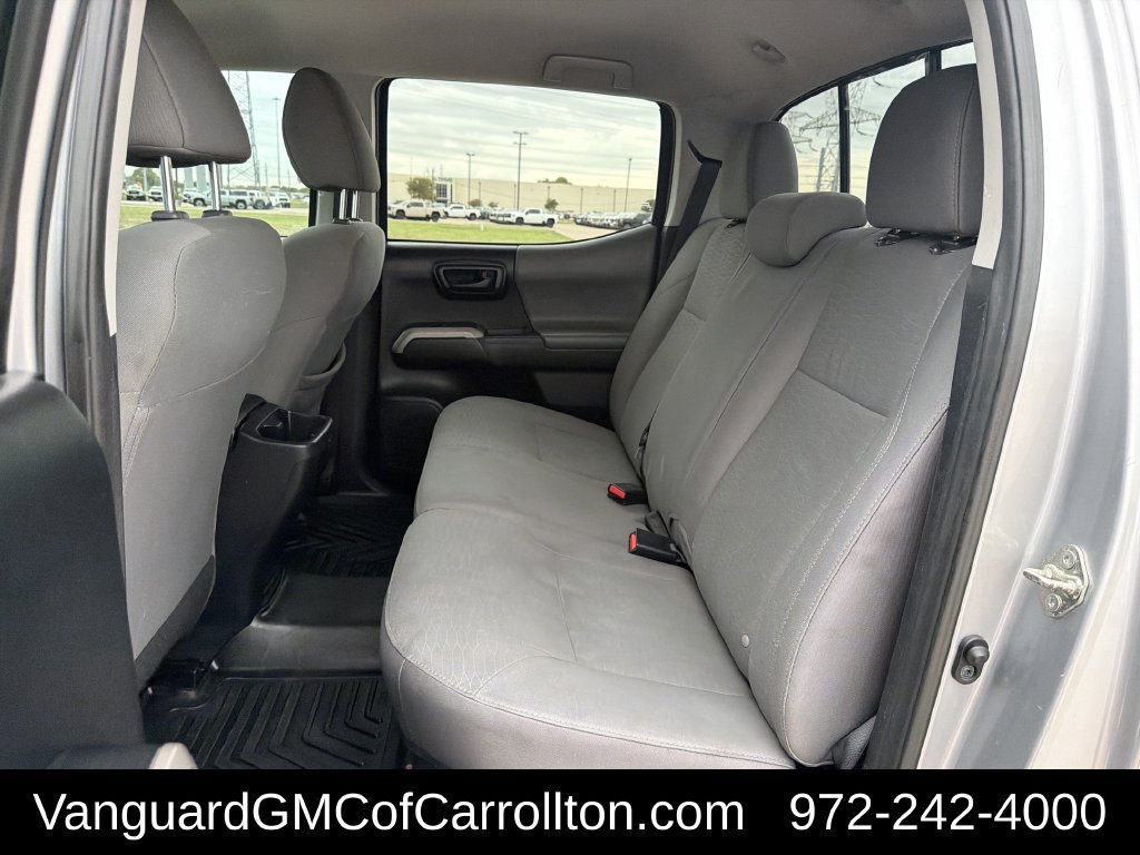 Used 2017 Toyota Tacoma SR5 w/ Tow Package RWD image 27