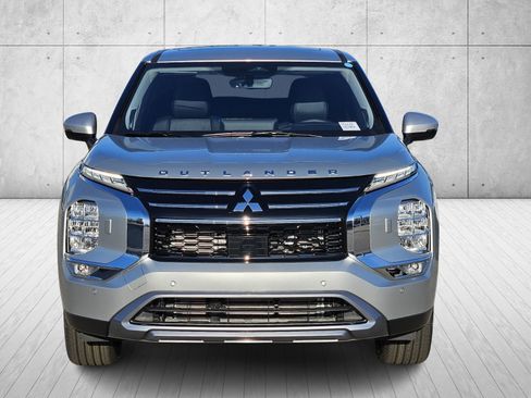New 2026 Mitsubishi Outlander image 2