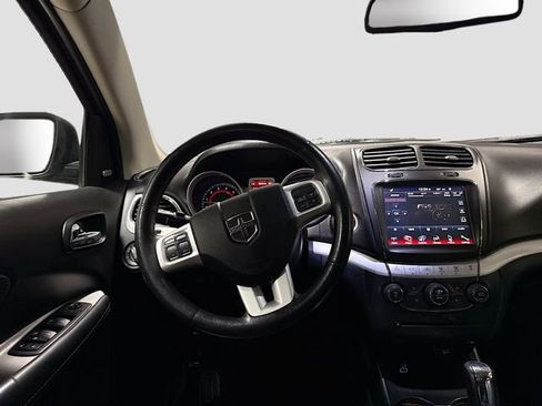 Used 2019 Dodge Journey GT w/ Driver Convenience Group image 24