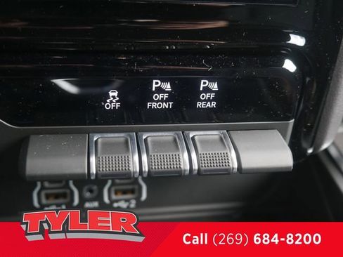 New 2026 RAM 1500 Big Horn AWD/4WD image 34