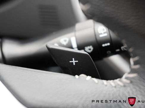 Used 2020 Subaru Impreza 2.0i Limited image 29