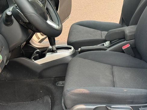 Used 2015 Honda Fit EX image 16