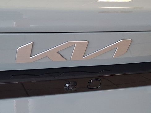 Used 2025 Kia K4 FWD image 30