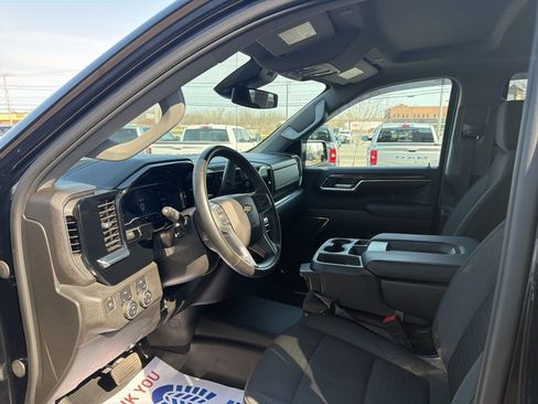 Used 2023 Chevrolet Silverado 1500 LT image 14