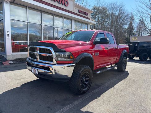 Used 2016 RAM 2500 Tradesman w/ Chrome Appearance Group image 2