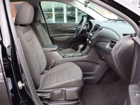 Used 2024 Chevrolet Equinox LT image 43