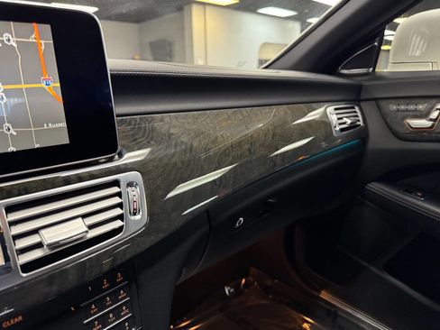 Used 2016 Mercedes-Benz CLS 550 image 27