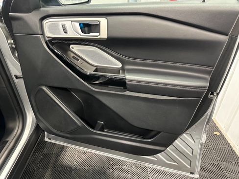 Used 2023 Ford Explorer ST w/ Equipment Group 401A image 29