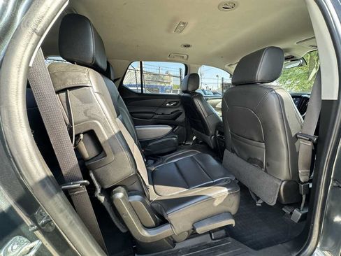 Used 2019 Chevrolet Traverse LT w/ LPO, Floor Liner Package AWD/4WD image 33
