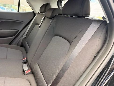 New 2026 Hyundai Venue SE FWD image 14
