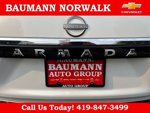 Used 2023 Nissan Armada SL w/ Captain's Chairs Package AWD/4WD image 10