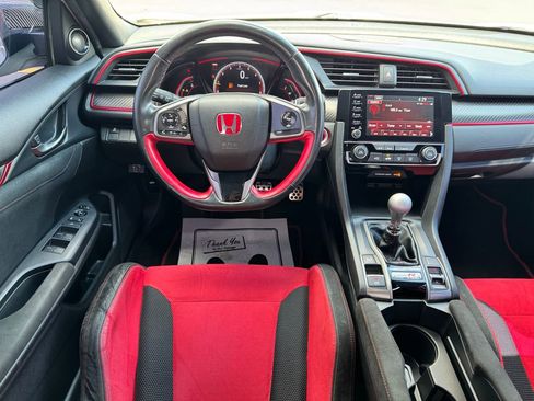 Used 2019 Honda Civic Type R image 18