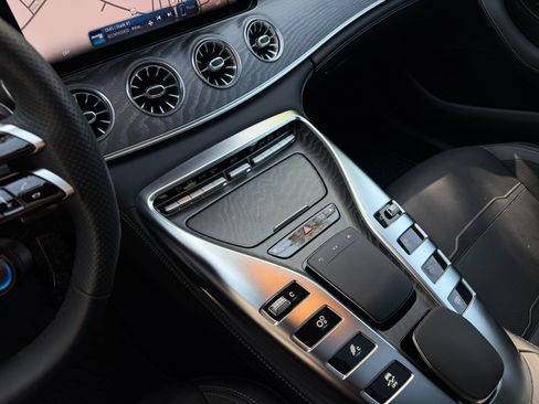 Used 2024 Mercedes-Benz AMG GT 43 image 17