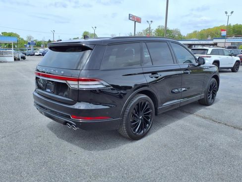 Used 2022 Lincoln Aviator Reserve w/ Equipment Group 201A image 4