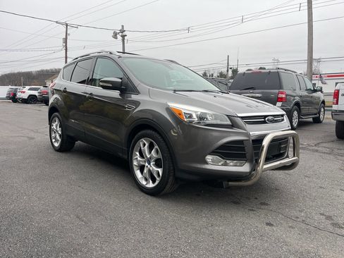 Used 2013 Ford Escape Titanium image 4