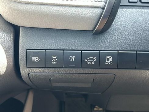 Used 2023 Toyota Camry SE FWD image 24