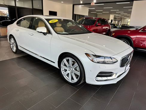 Used 2017 Volvo S90 T6 Inscription w/ Vision Package image 6