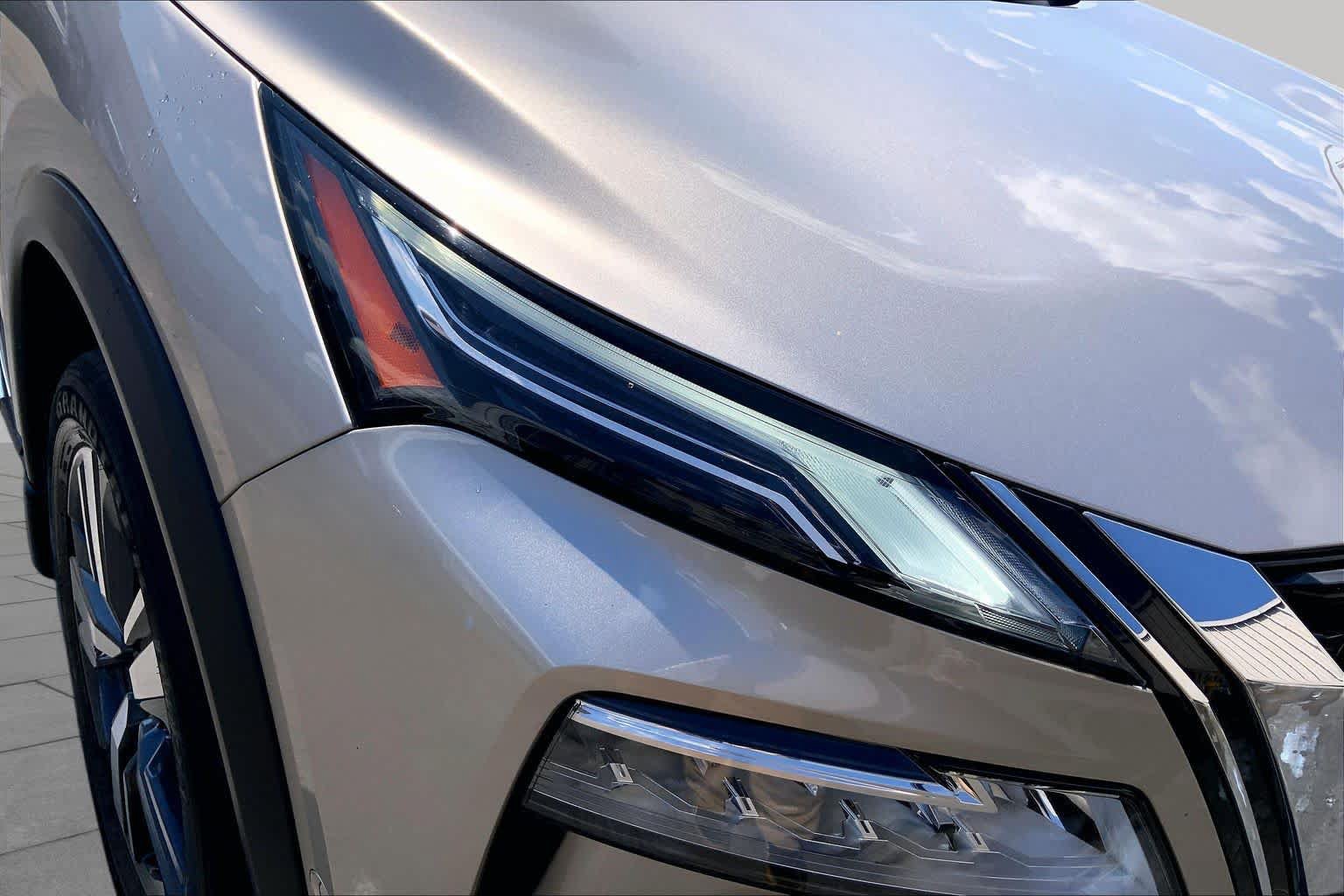 Used 2023 Nissan Rogue Platinum FWD image 28