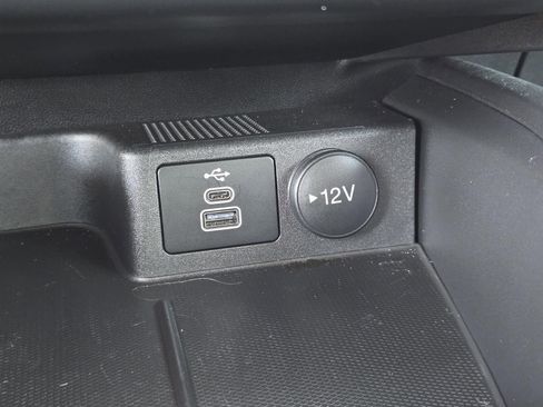 Used 2025 Ford Escape Active image 15