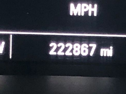 Used 2018 GMC Acadia SLE image 9