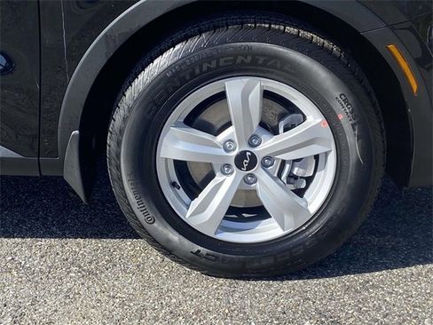 New 2026 Kia Sorento LX image 7