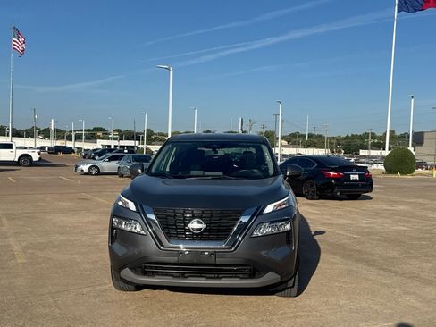 Certified 2023 Nissan Rogue SV AWD/4WD image 6