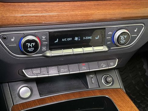 Used 2023 Audi Q5 2.0T Premium w/ Convenience Package image 32