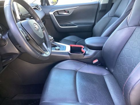 Used 2022 Toyota RAV4 TRD Off-Road w/ TRD Off-Road Weather Package AWD/4WD image 4