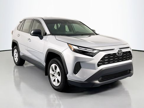 Used 2024 Toyota RAV4 LE image 3